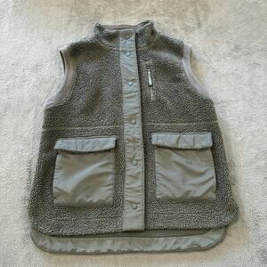 FLX Grey Sherpa Fleece Snap Button Faux Fur Vest Outdoor Hiking Men’s Size M